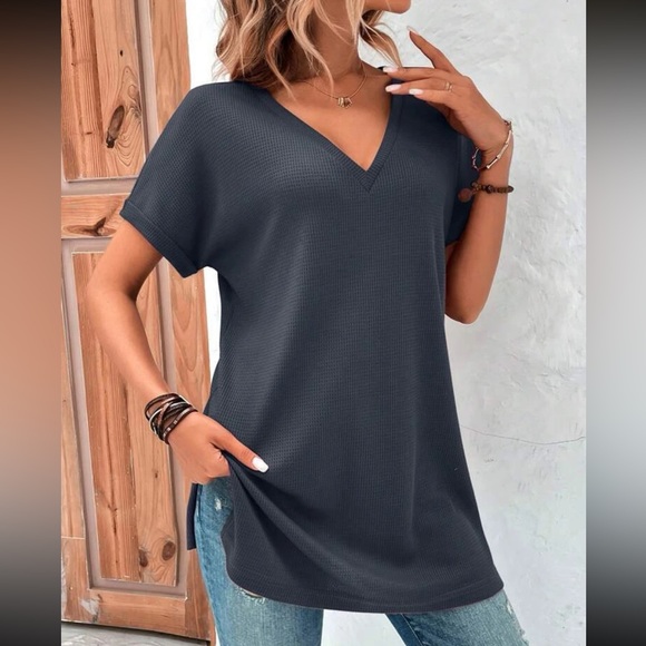 Cozy  V neck Dolman Sleeve oversized Top - Picture 3 of 7